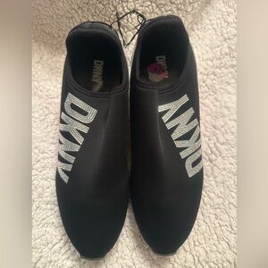 DKNY Black / Silver Rhinestone Embellishment Sneakers Women’s Size 10.5 NEW